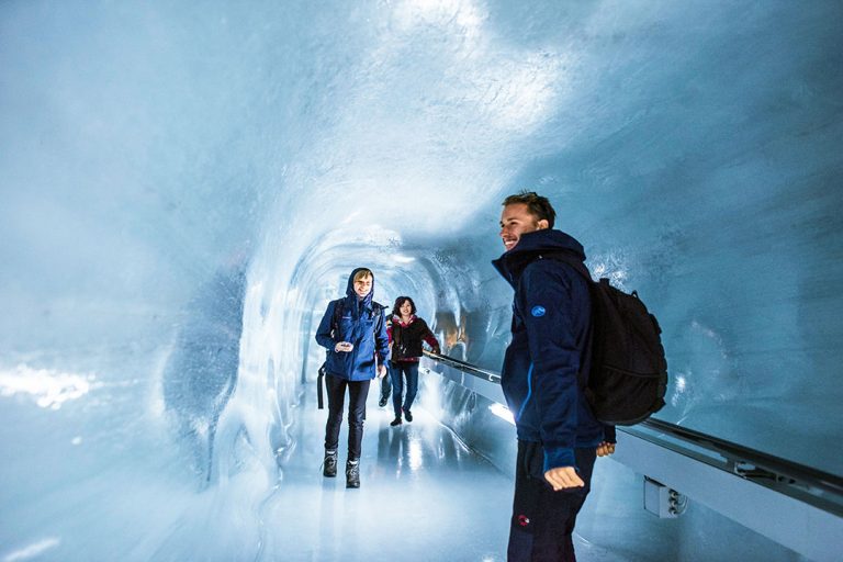 Jungfraujoch-with_Keytours3